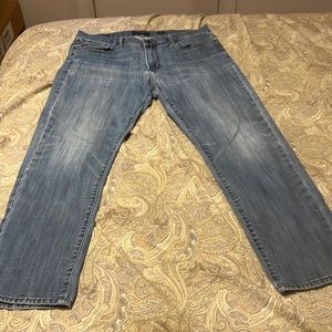 Men’s 38 x 30 Lucky Brand jeans, 410 Athletic Slim